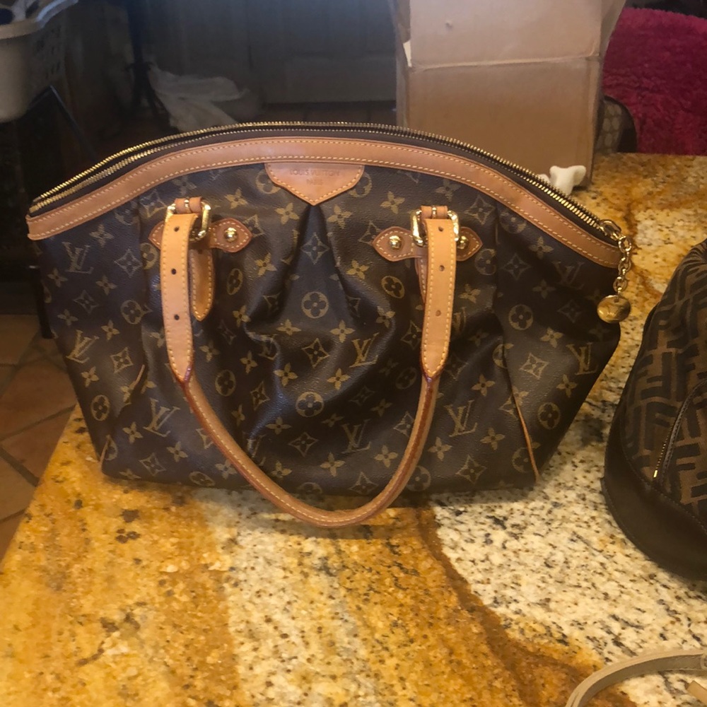 SOLD Authentic Louis Vuitton Tivoli GM